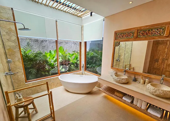 Diyara - 6000 Sq Ft Private New - Big Pool And Spacious Garden *