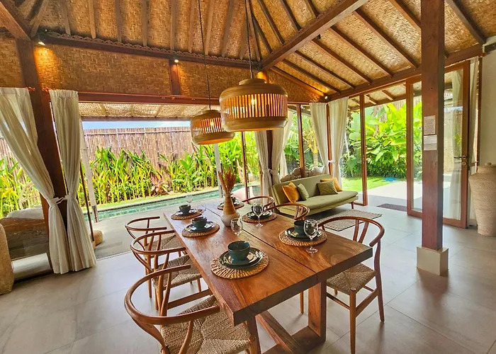 Villa Diyara - 6000 Sq Ft Private New - Big Pool And Spacious Garden