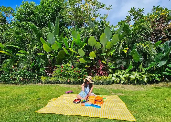 Diyara - 6000 Sq Ft Private New - Big Pool And Spacious Garden